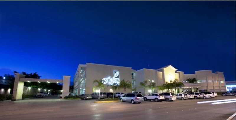 Fresno Galerias Ξενοδοχείο Torreón Εξωτερικό φωτογραφία